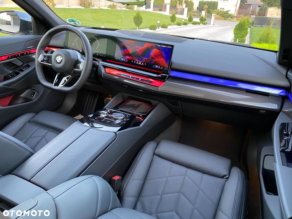BMW Seria 5 520d xDrive - 18