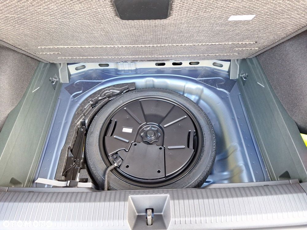 Volkswagen T-Roc - 19