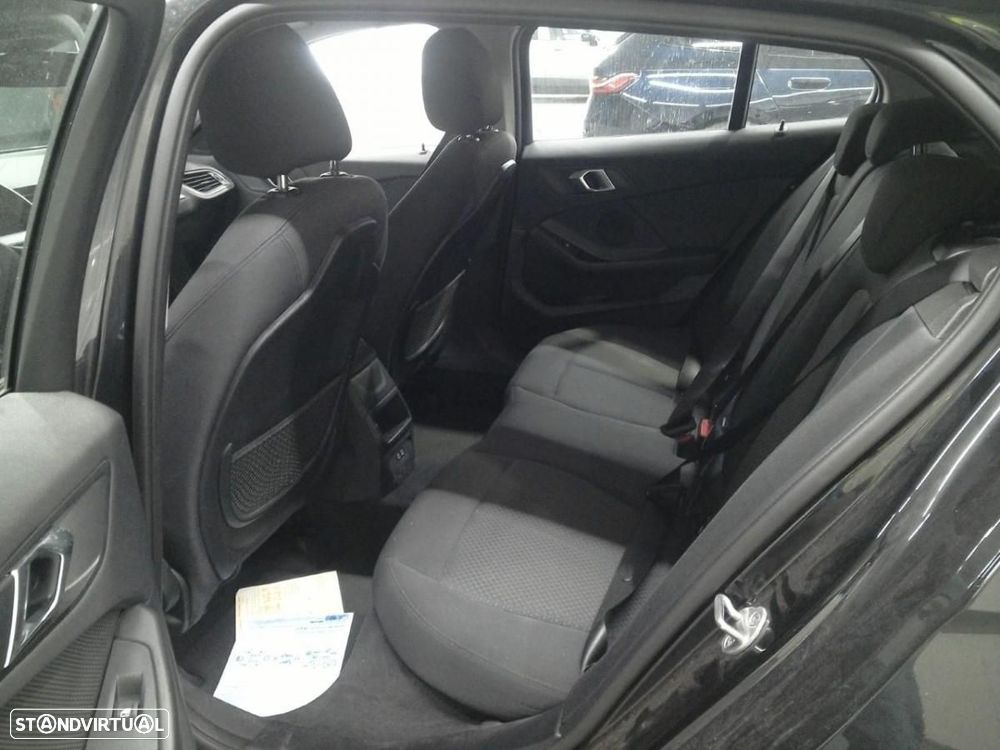 BMW 118 i Corporate Edition Auto - 3