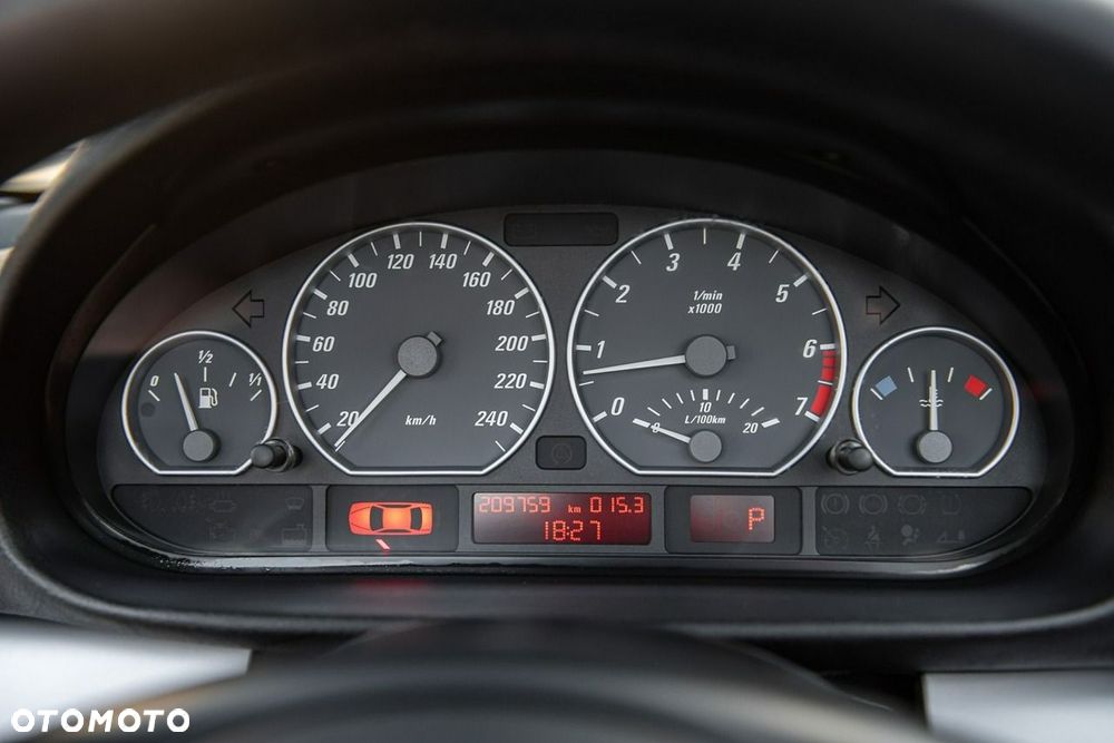 BMW Seria 3 330 Ci Edition Sport - 35