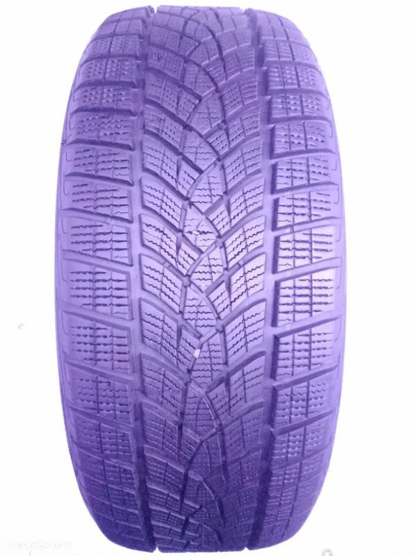 Goodyear UltraGrip Performance + 215/50 R19 93T 2021 7-7.5mm