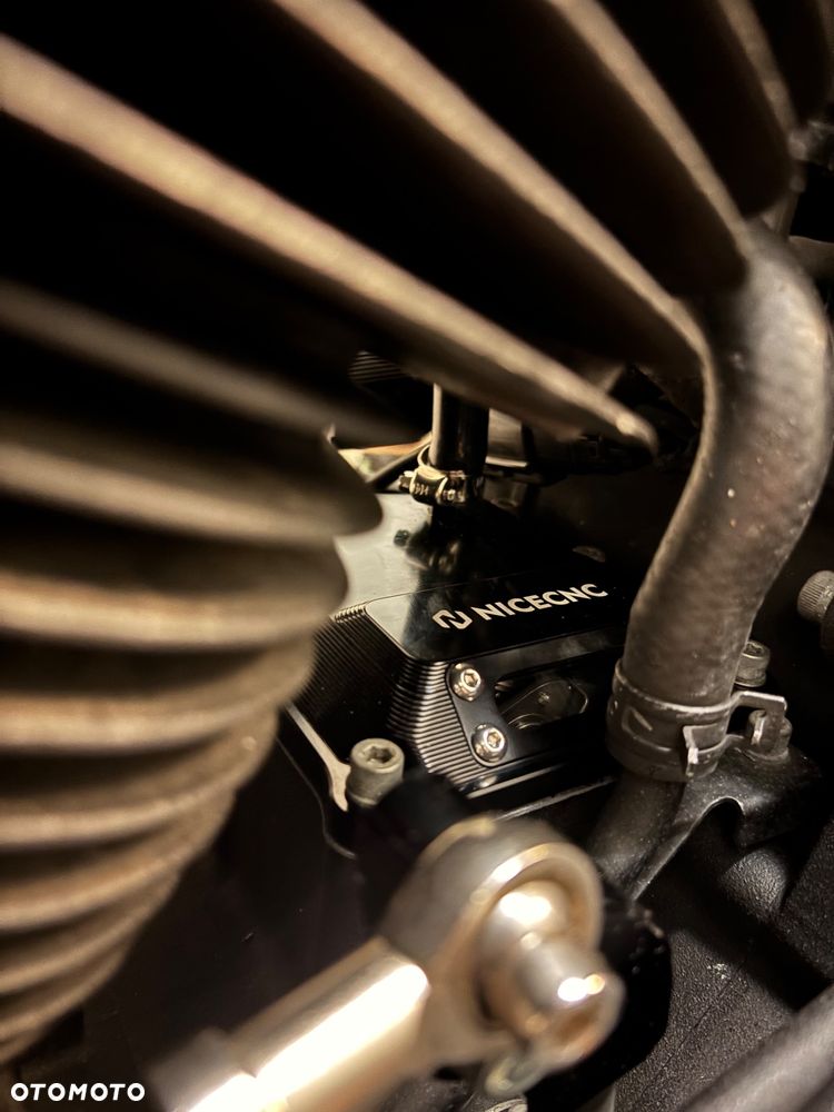 Harley-Davidson Softail Fat Bob - 10