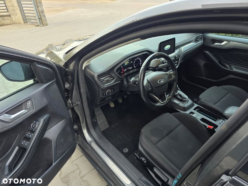 Ford Focus 1.0 EcoBoost Trend Edition Business - 5