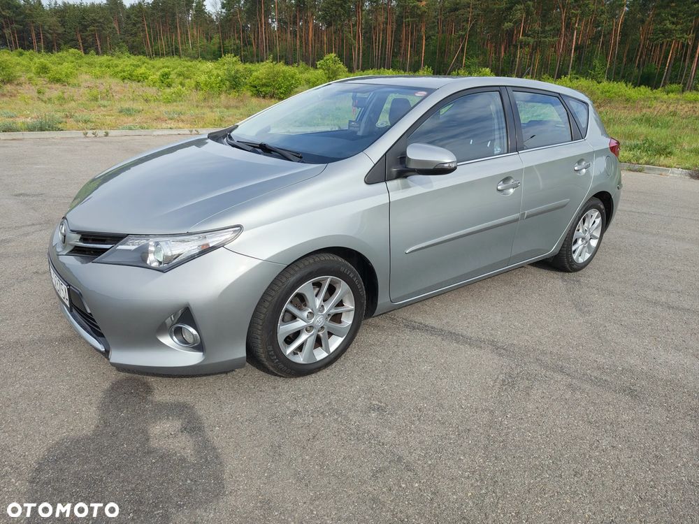 Toyota Auris 1.33 Dual-VVT-i Edition - 3