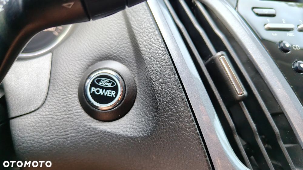 Ford Focus 1.0 EcoBoost Titanium - 30