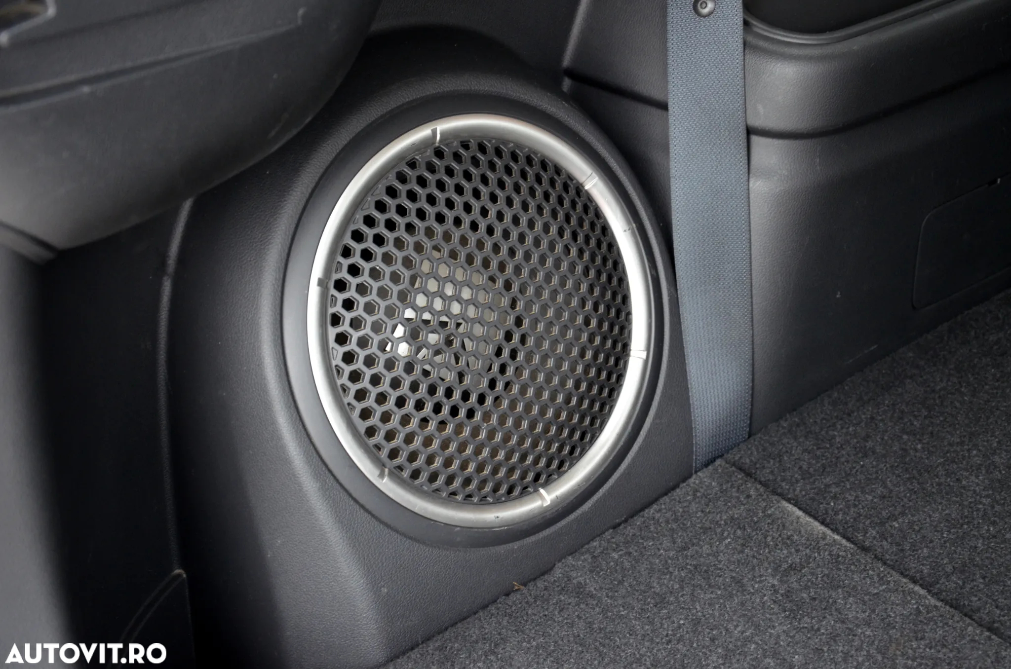 Mitsubishi Outlander 2.2 DI-D 4WD Automatik Diamant Edition+ - 31