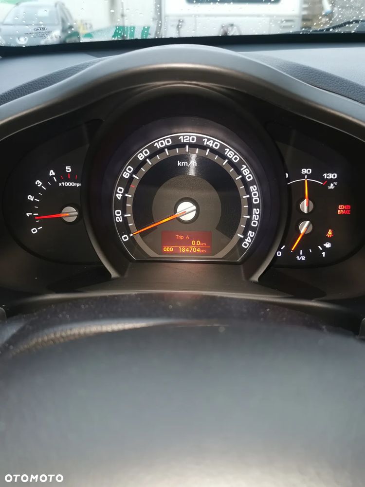 Kia Sportage 1.7 CRDI 2WD Attract - 9