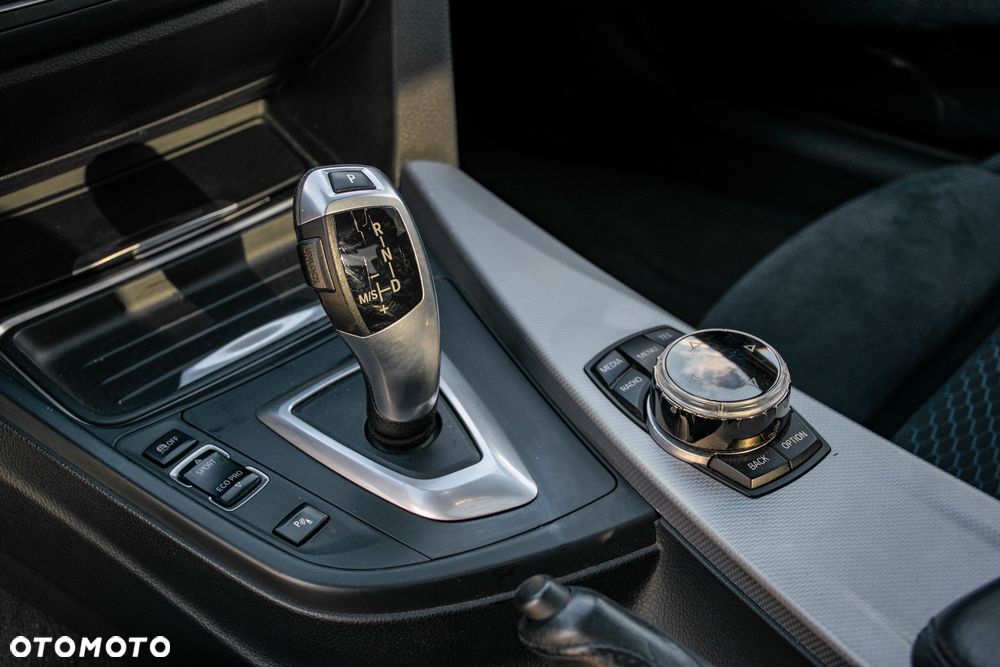 BMW Seria 3 - 11