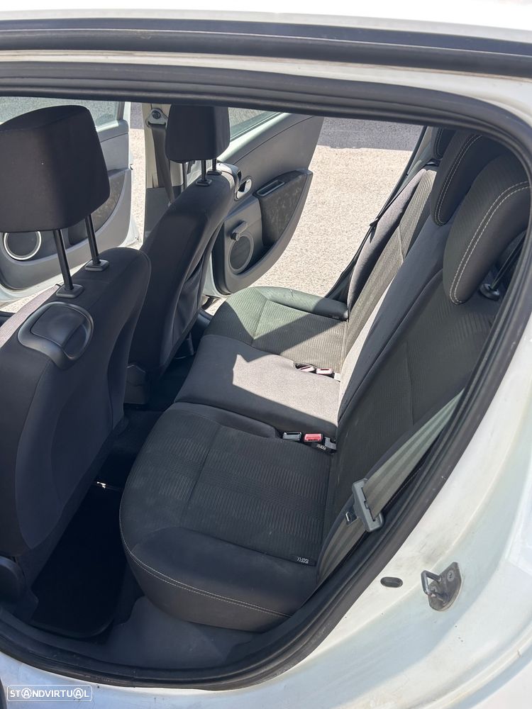 Renault Clio 1.5 dCi Dynamique - 6