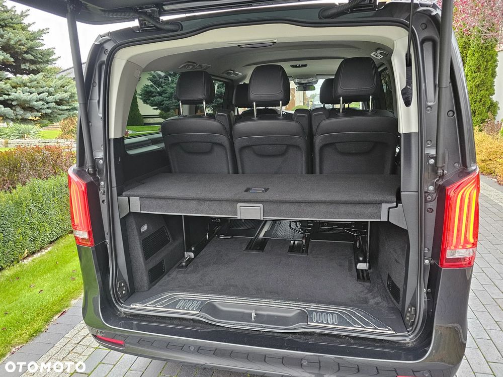 Mercedes-Benz Klasa V 300 d Avantgarde 9G-Tronic - 19