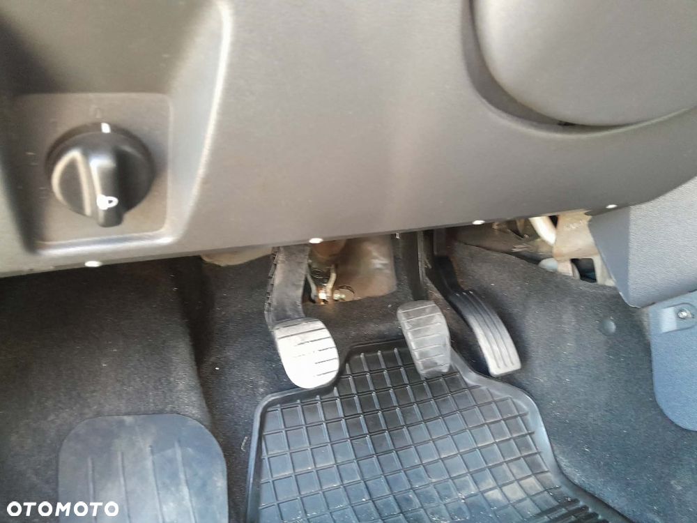 Dacia Duster 1.5 dCi Ambiance - 22