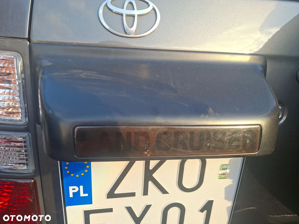 Toyota Land Cruiser KJ90 3.0 TD - 8