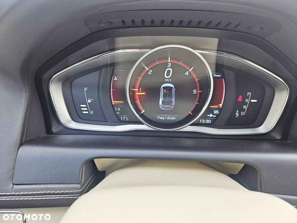 Volvo XC 60 D4 Geartronic Kinetic - 25