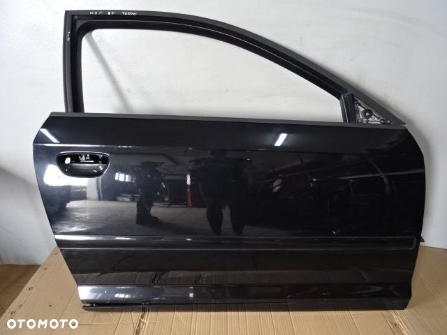 DRZWI PRAWY PRZÓD PRAWE PRZEDNIE AUDI A3 8P 3D NR472 - 2