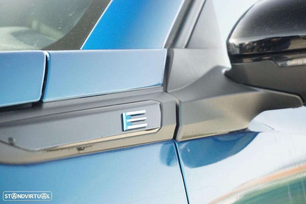Peugeot e-2008 54 kWh Allure - 25