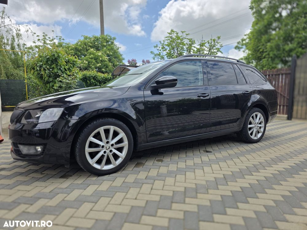 Skoda Octavia 2.0 TDI AMBITION DSG - 3
