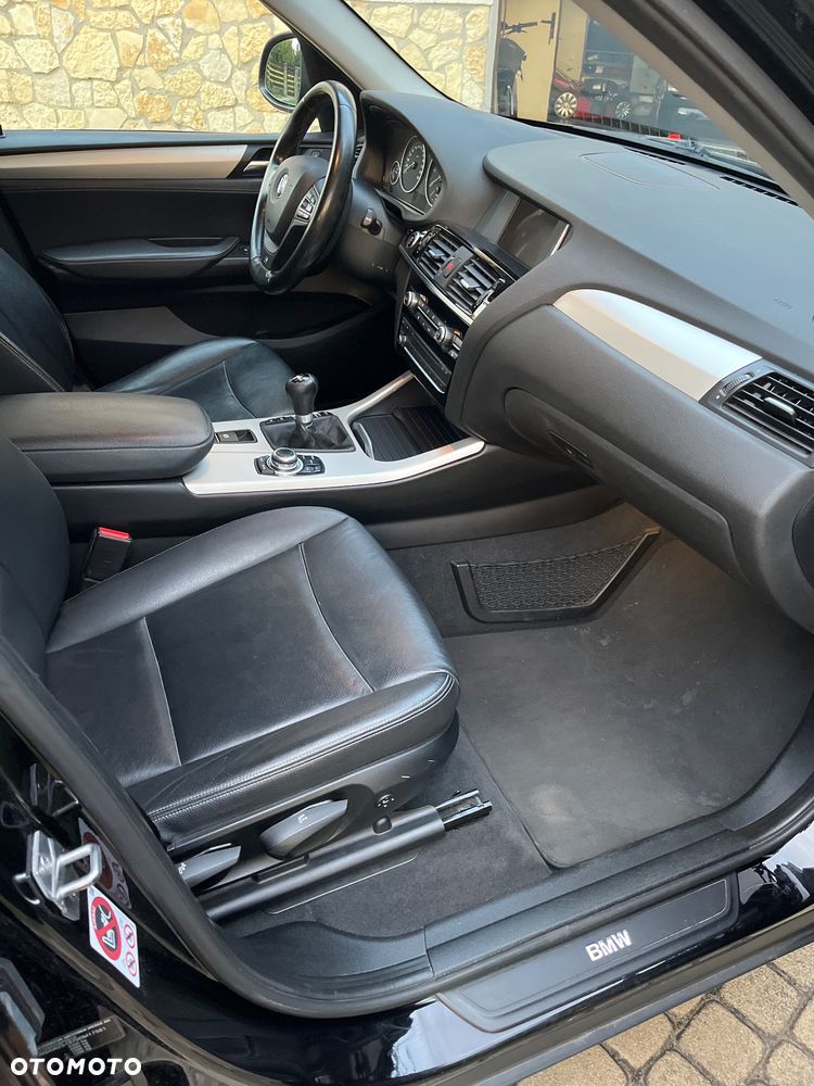 BMW X3 xDrive20d - 16