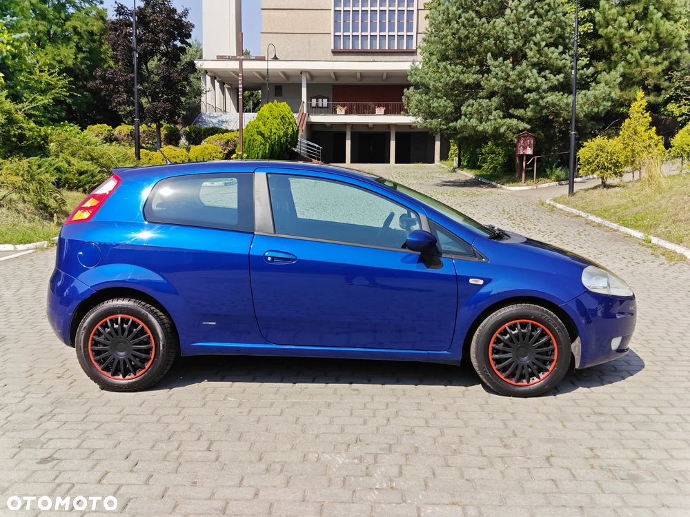 Fiat Grande Punto 1.4 8V Speed - 3