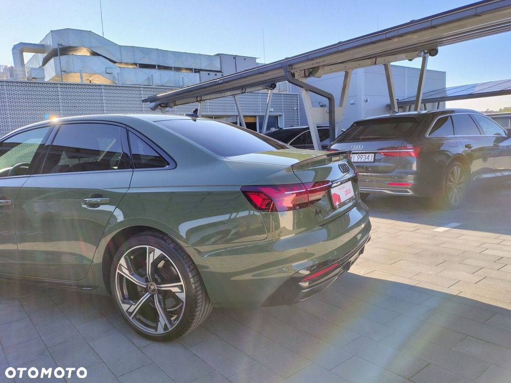 Audi A4 Limousine - 36