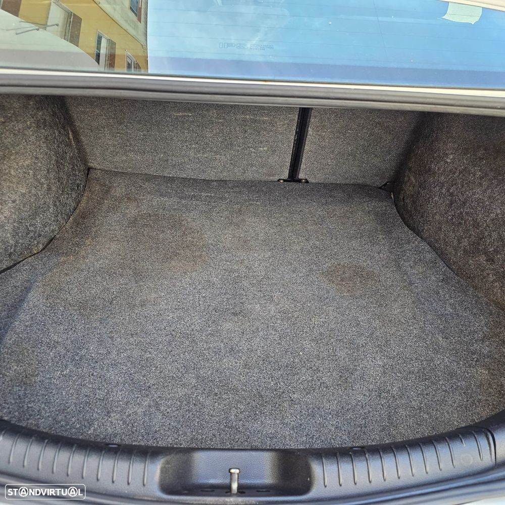 Ford Mondeo 2.0 TDCI Trend - 25