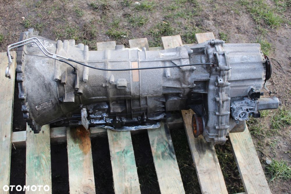 SKRZYNIA BIEGÓW RANGE ROVER L320 3.6D 8H42 - 3