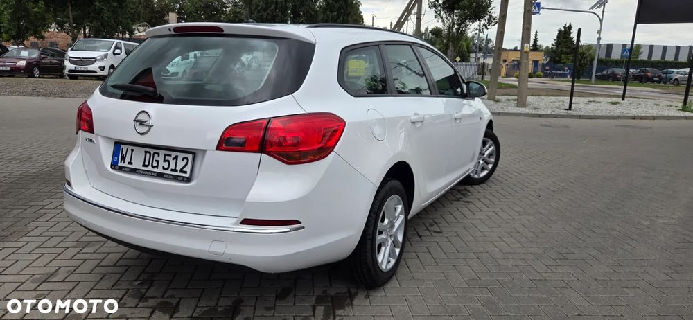 Opel Astra 1.6 Color Edition - 16