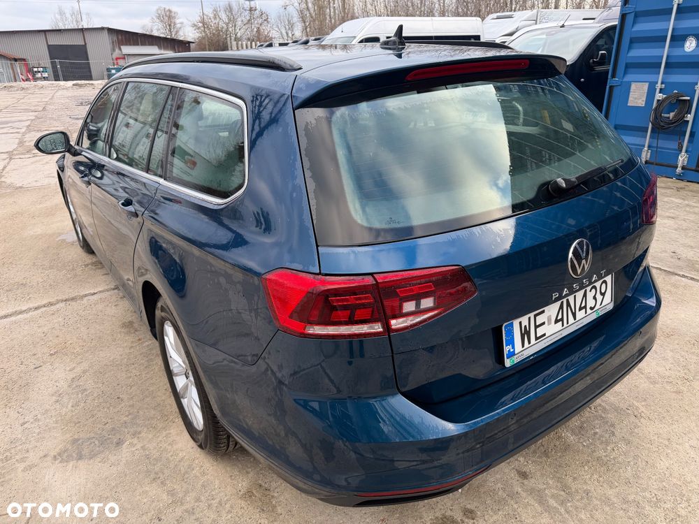 Volkswagen Passat 1.5 TSI EVO Business - 6