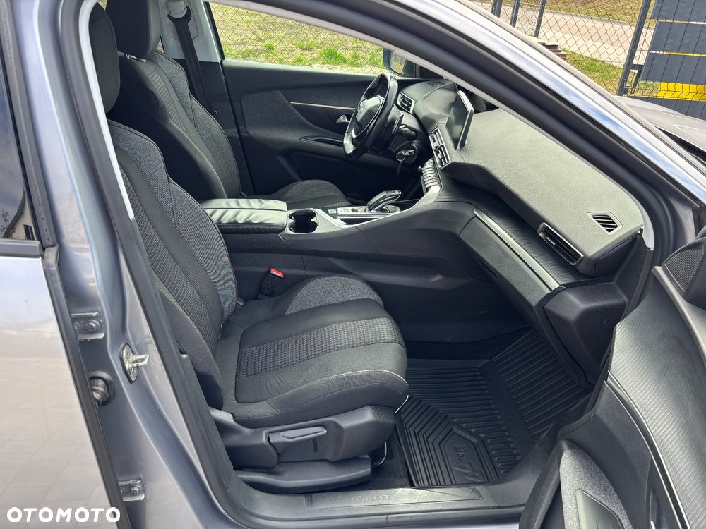 Peugeot 3008 BlueHDi 130 Stop & Start EAT8 GT - 23