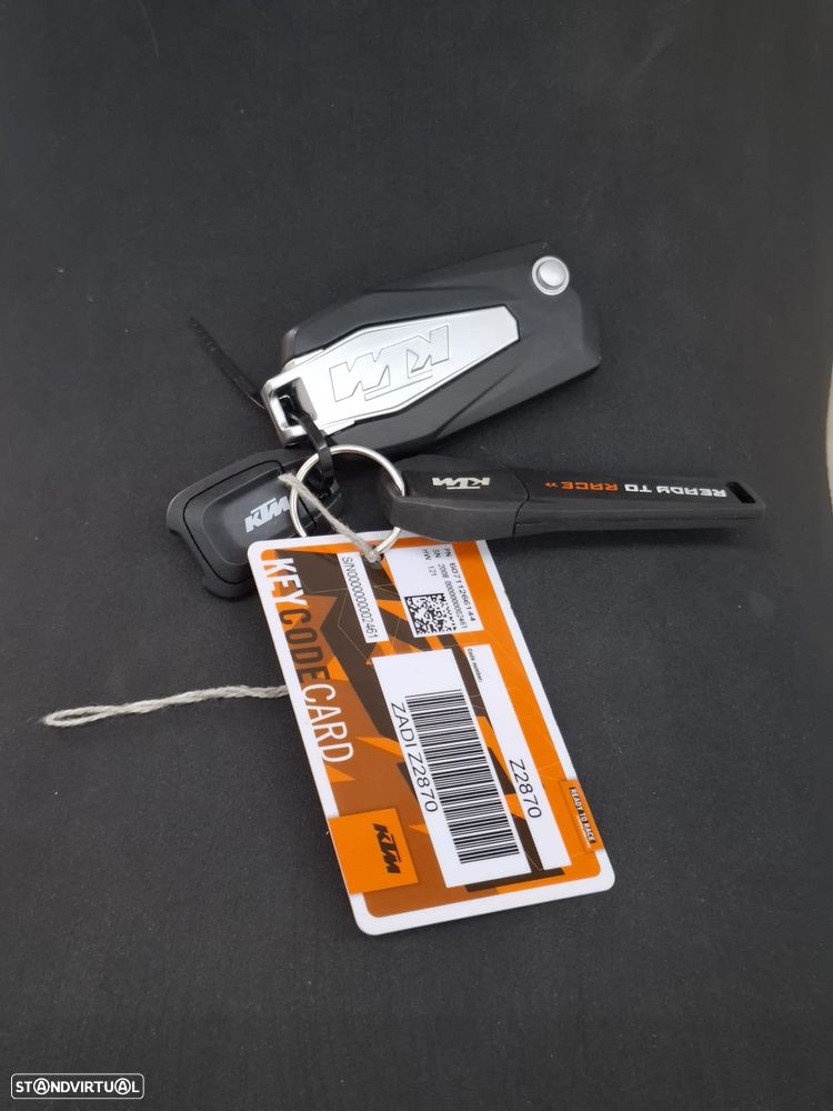 KTM 1290 Super Adventure S - 16