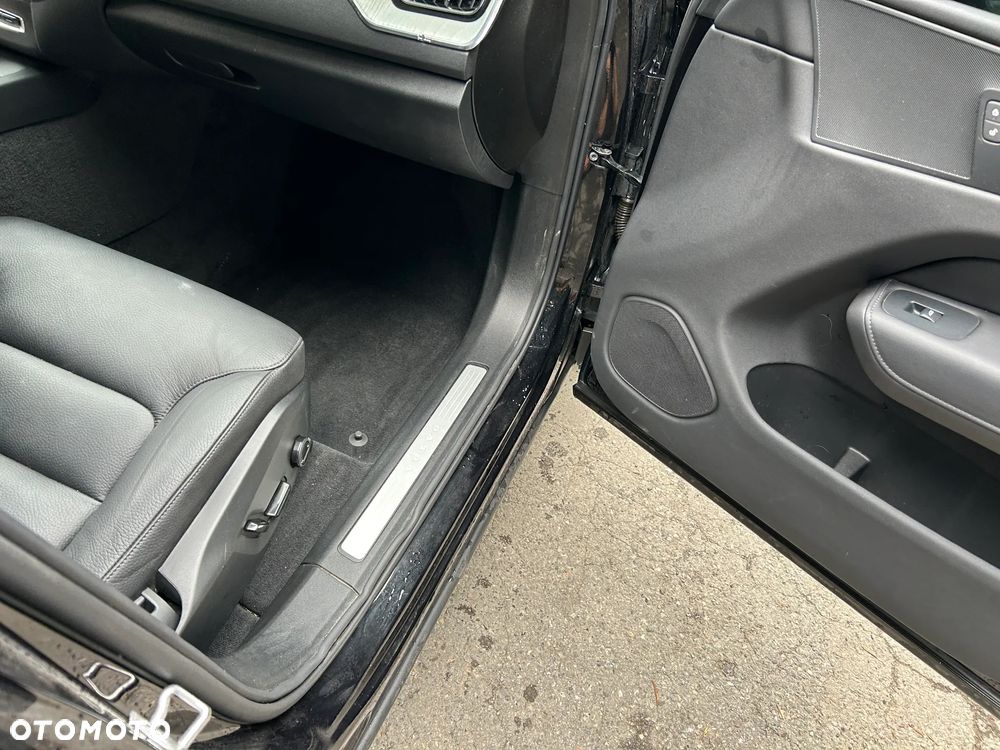 Volvo XC 60 B5 B Geartronic Momentum Pro - 12