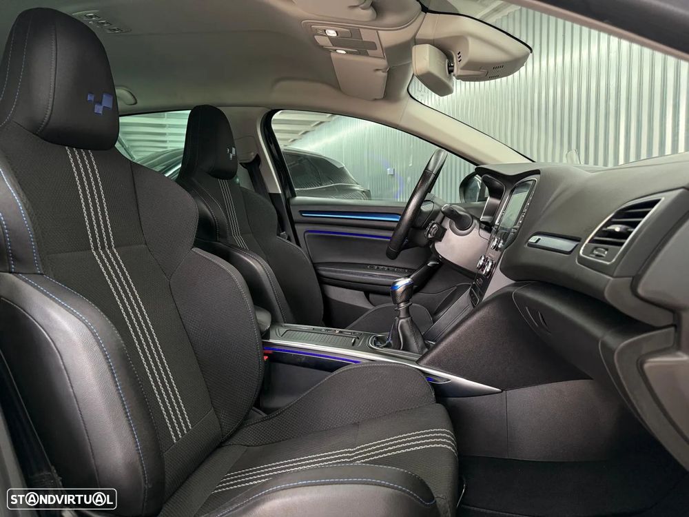Renault Mégane 1.5 Blue dCi GT Line - 21
