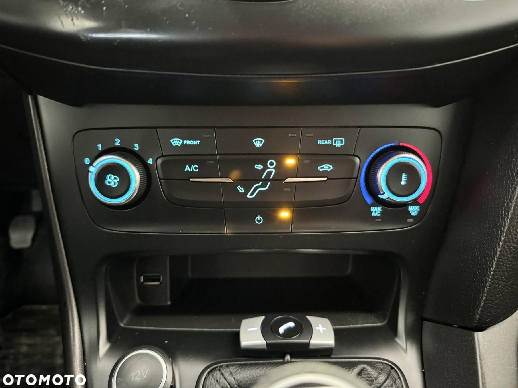 Ford Focus - 23