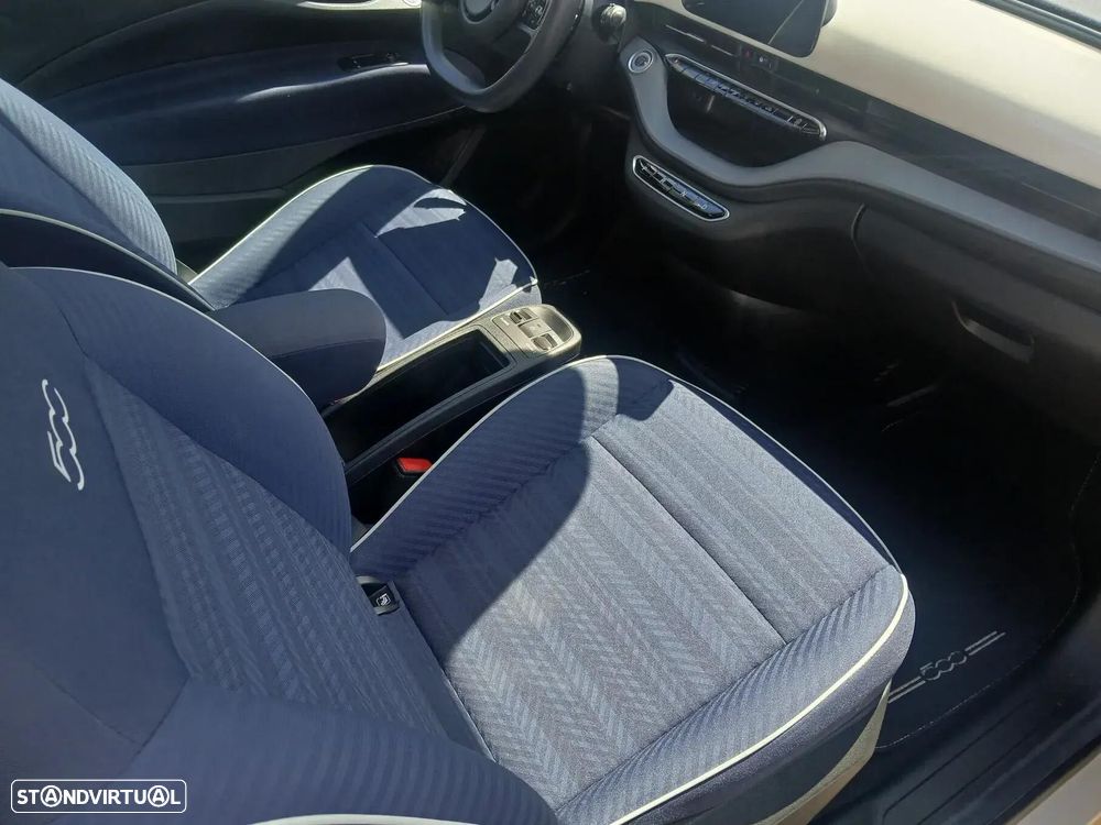 Fiat 500e 42kWh Pop — fotografia 7