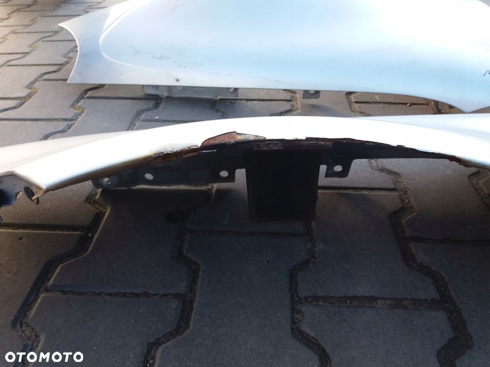 BŁOTNIK PRZÓD PRAWY LEWY GOLF V SREBRNY LA7W HB - 6