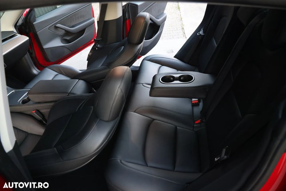 Tesla Model 3 Langstreckenbatterie Allradantrieb Dual Motor - 14