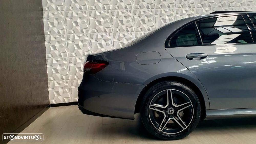 Mercedes-Benz E 300 de 9G-TRONIC AMG Line - 5