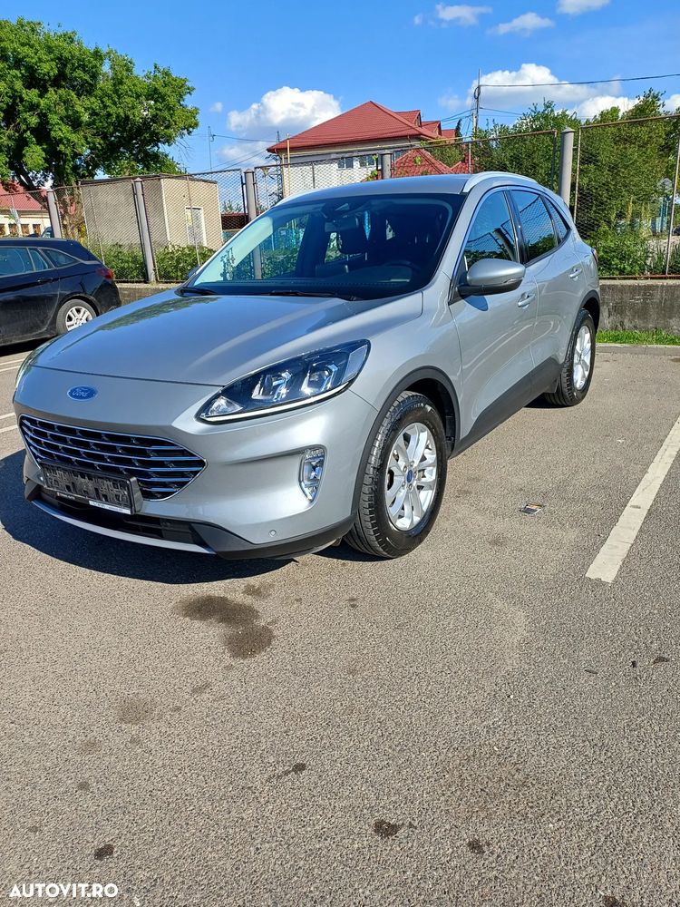 Ford Kuga 1.5 EcoBoost FWD Titanium - 1