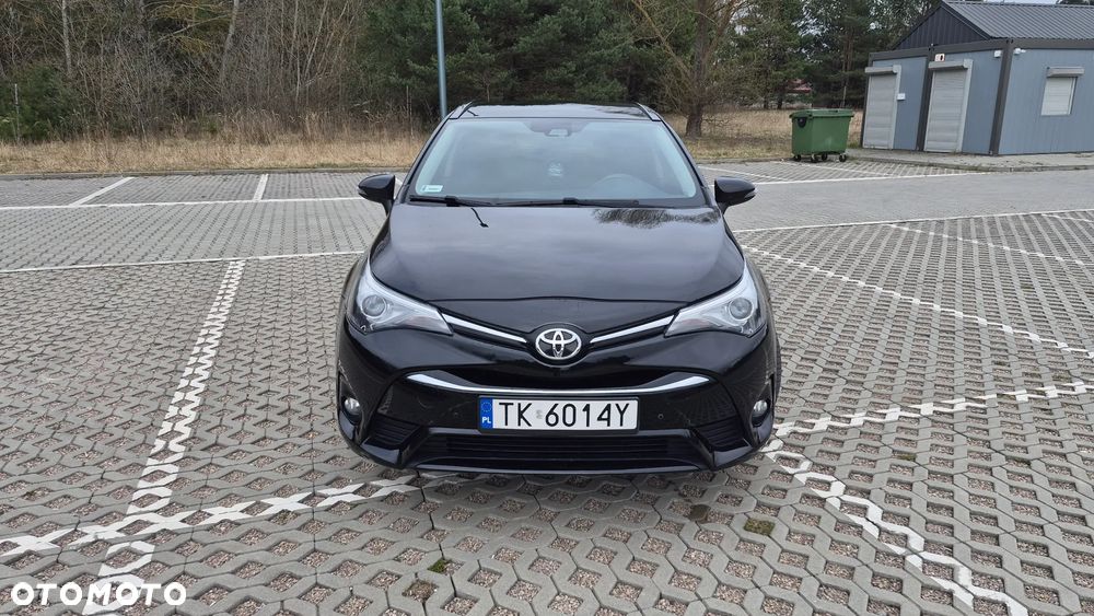 Toyota Avensis 1.8 Prestige - 4