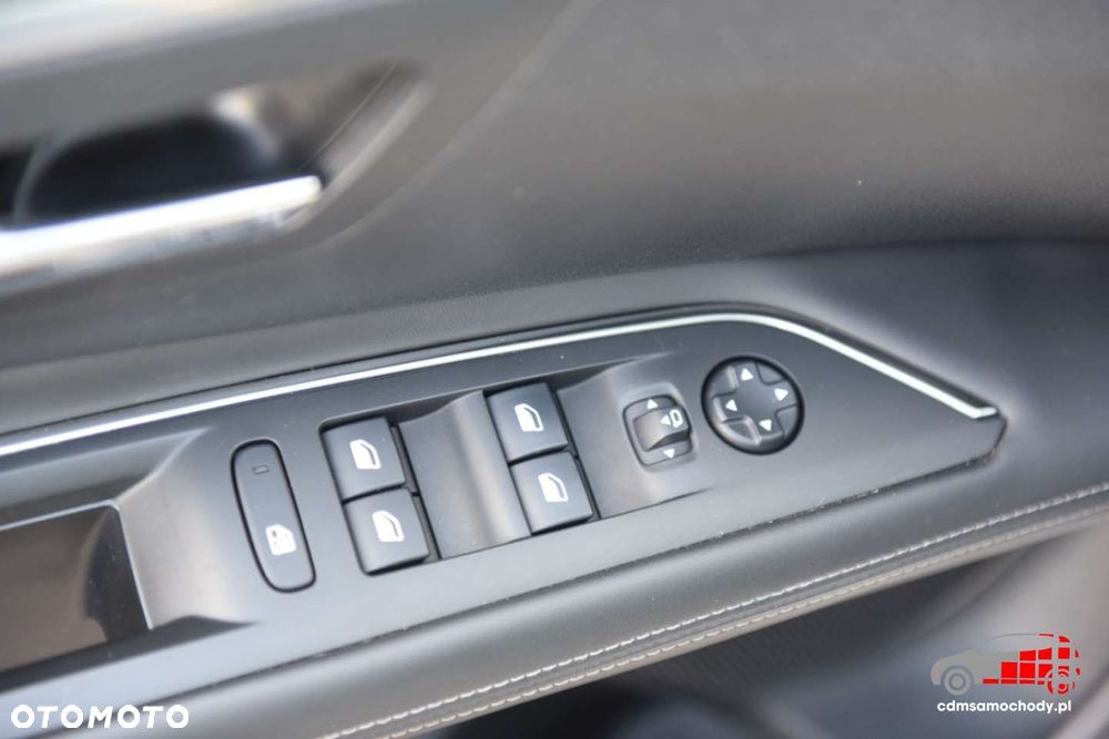 Peugeot 3008 - 16