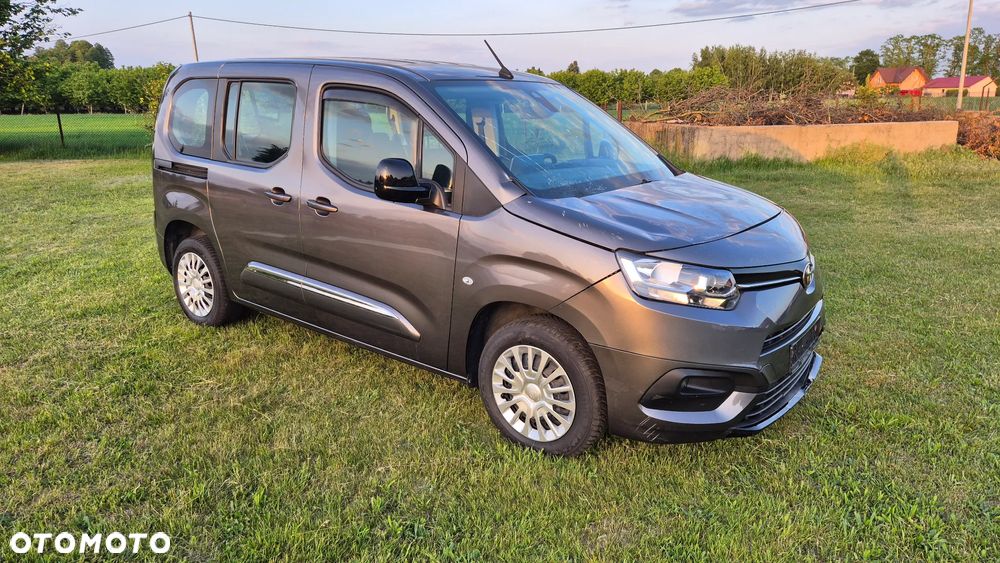 Toyota Proace City 1.2 D-4T Long 2,3t Active (bryg.) - 12