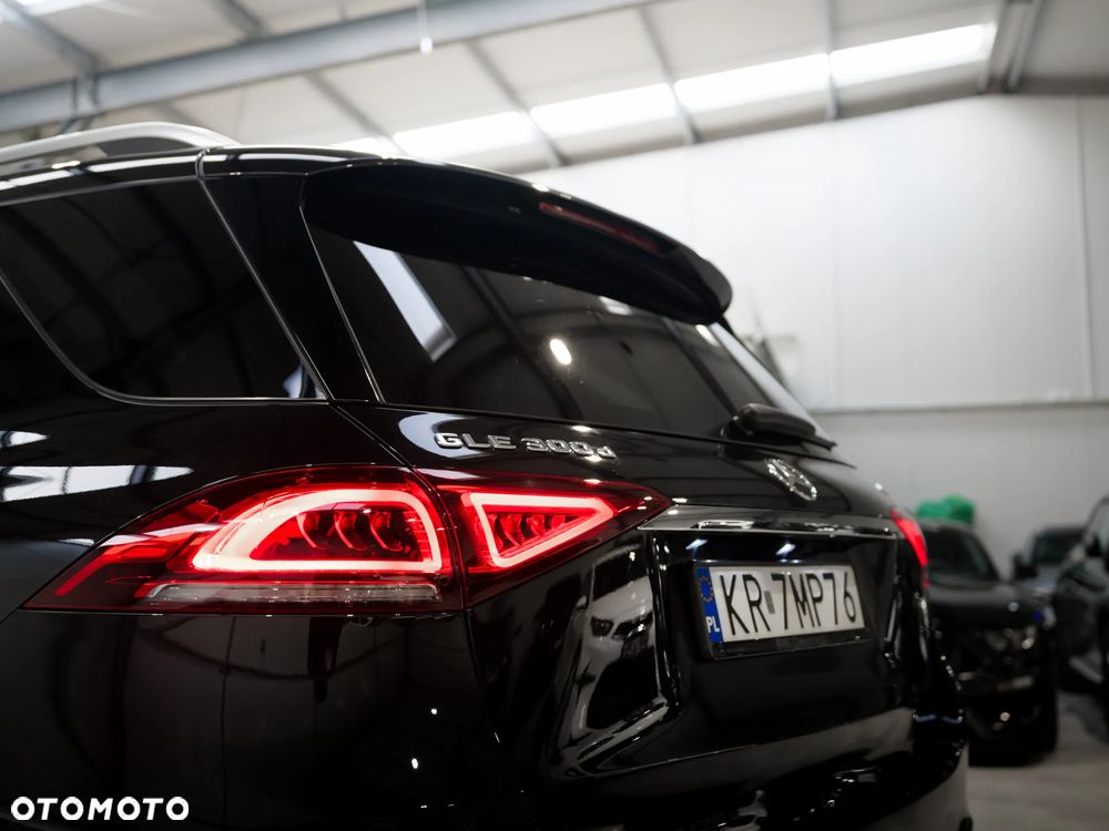 Mercedes-Benz GLE 300 d 4-Matic - 7