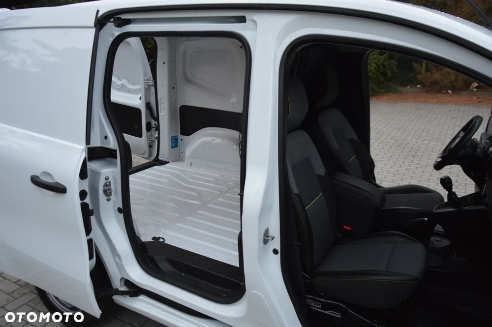 Renault KANGOO - 17