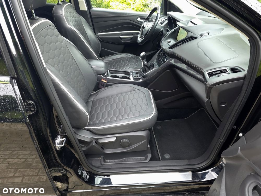 Ford Kuga Vignale 2.0 TDCi AWD - 4