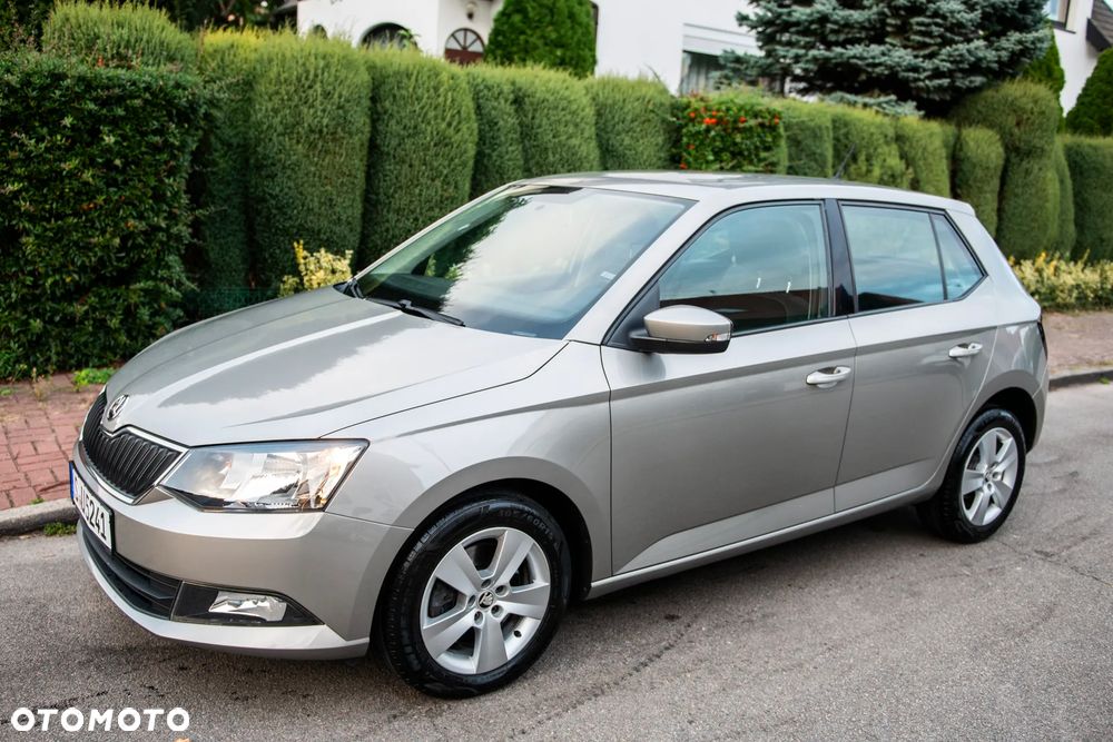 Skoda Fabia 1.2 TSI DSG Ambition - 10