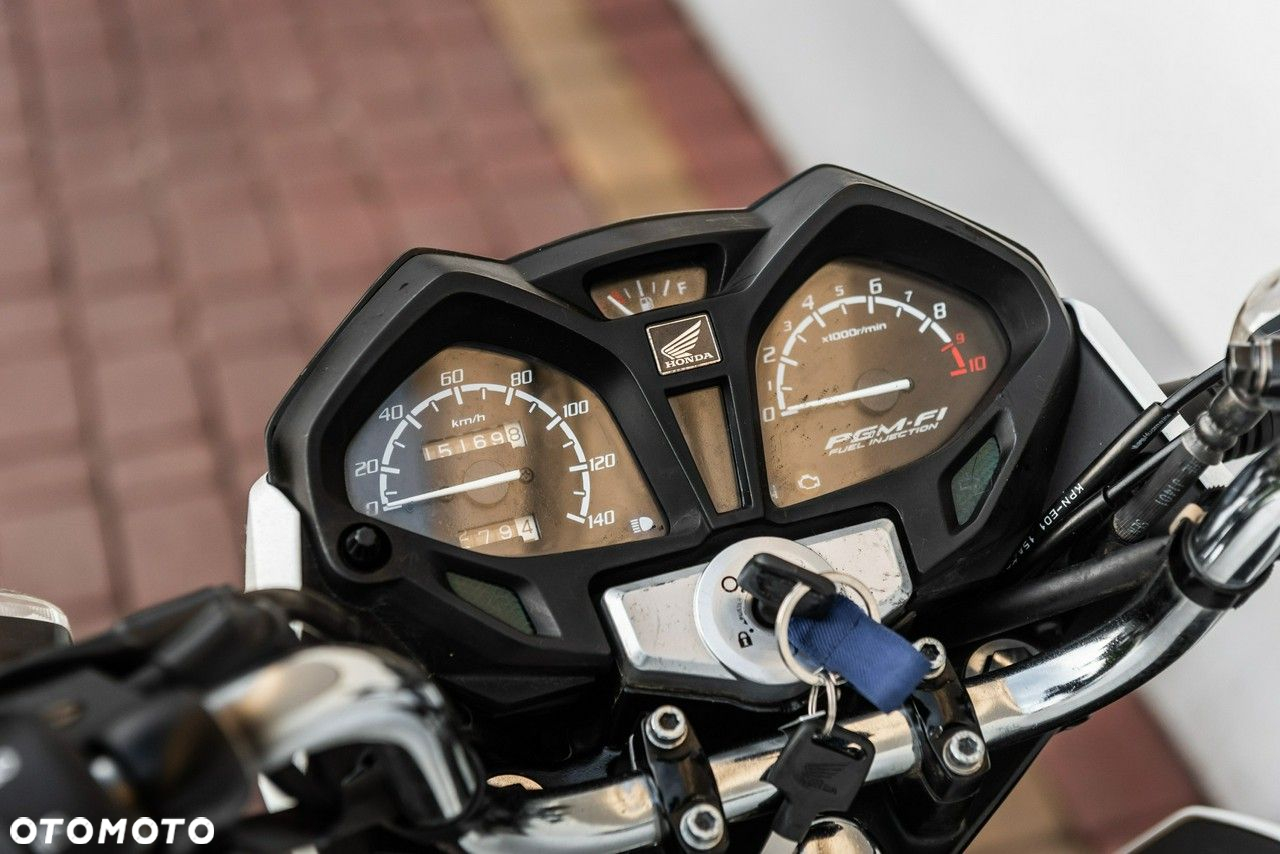 Honda CB - 9