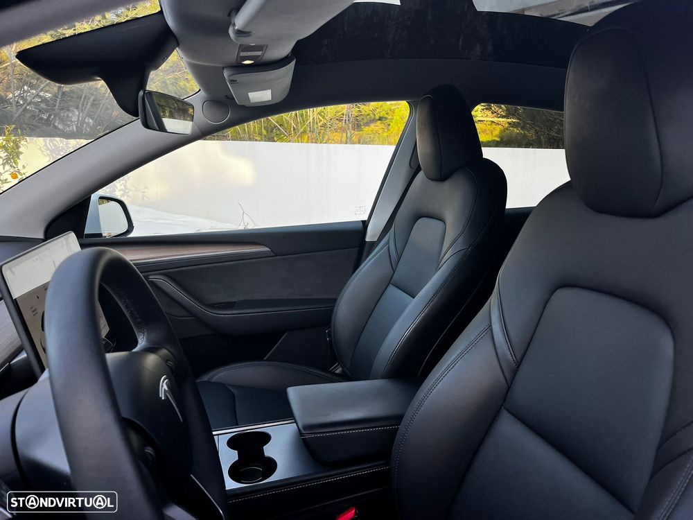 Tesla Model Y Standard - 5