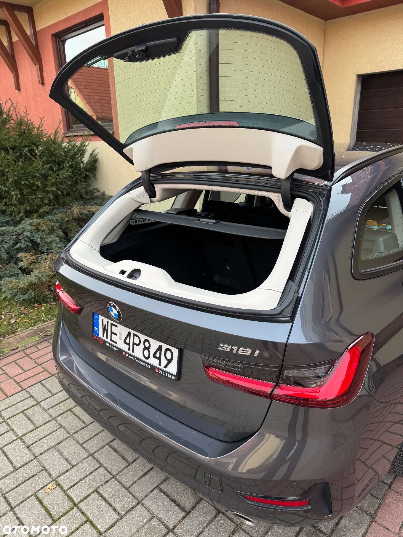 BMW Seria 3 318i - 17