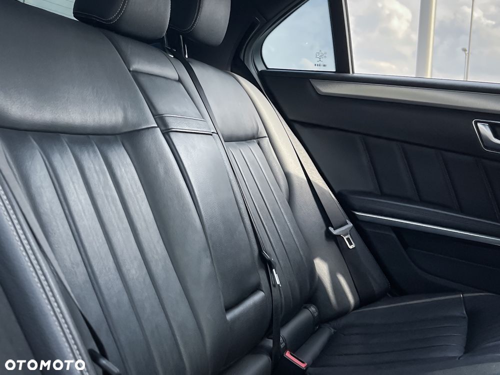 Mercedes-Benz Klasa E 220 BlueTEC 9G-TRONIC Avantgarde - 29