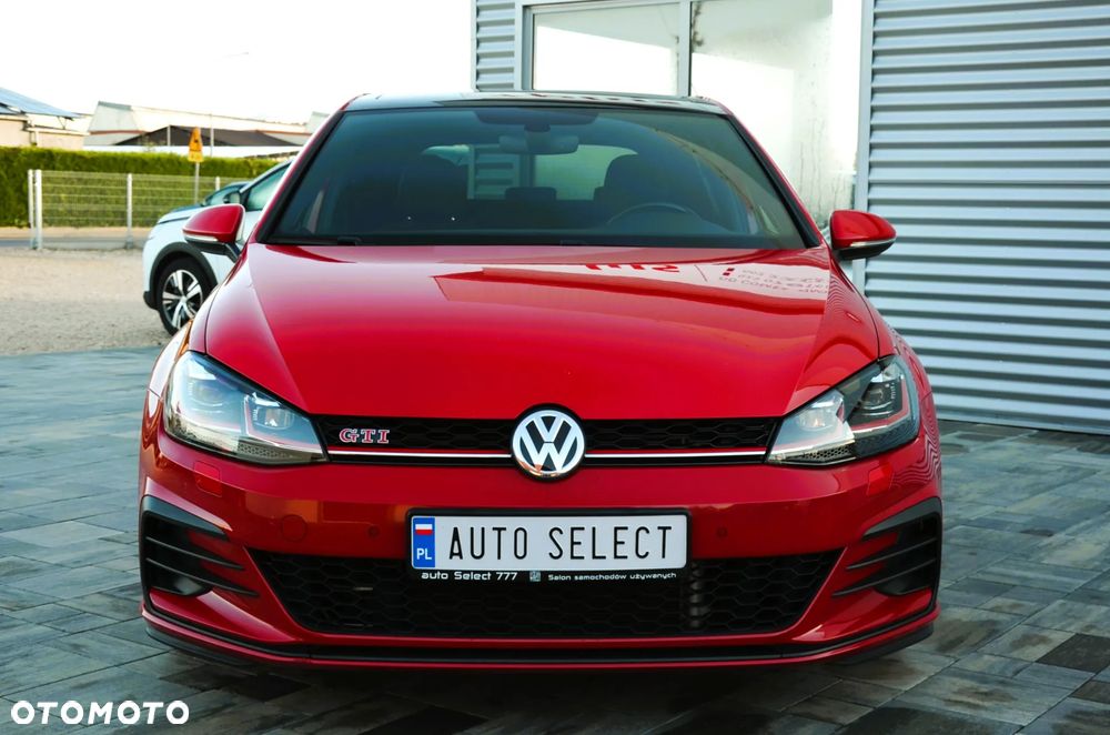 Volkswagen Golf GTI (BlueMotion Technology) DSG Performance - 8