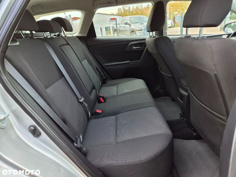 Toyota Auris - 19